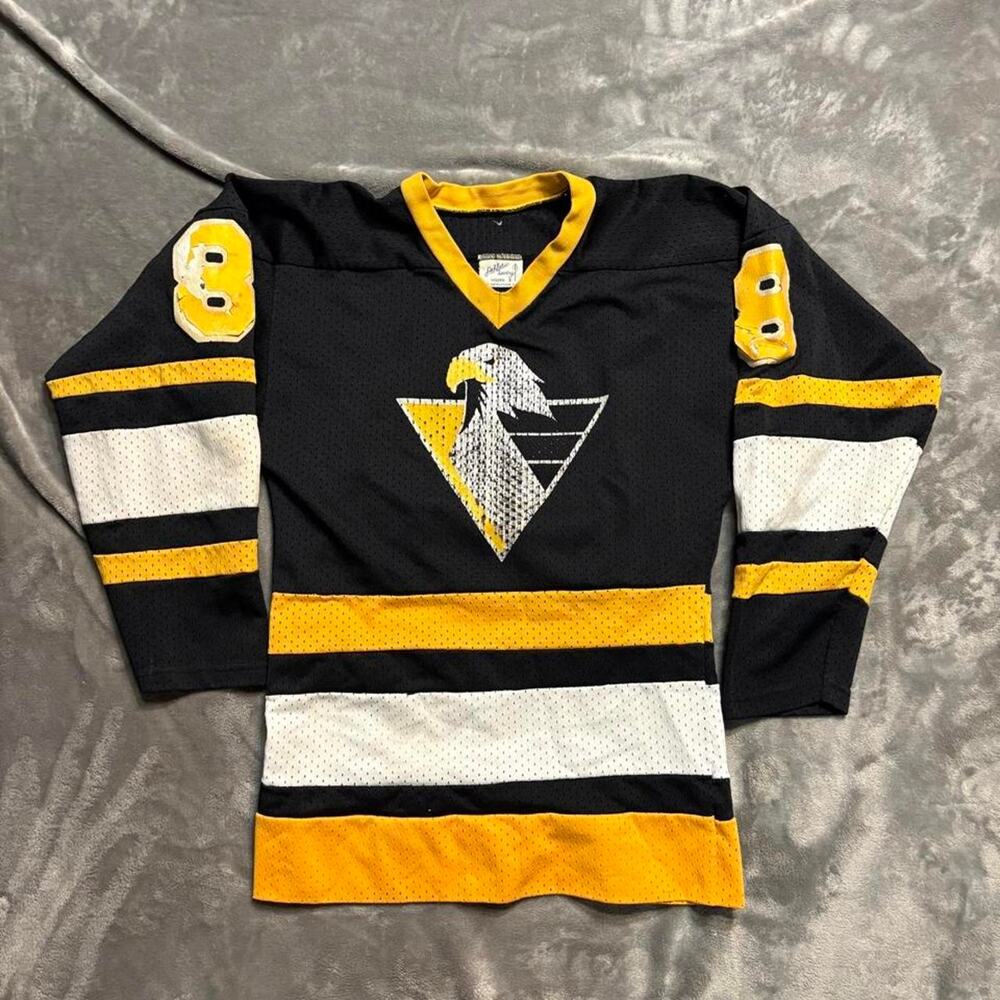 Vintage 1980s pittsburgh penguins jersey